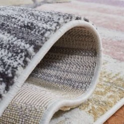 Safavieh Carousel Outer Space 2'3" X 6' Grey And Pink Kids Runner -Home Decoration Series 5650686 5