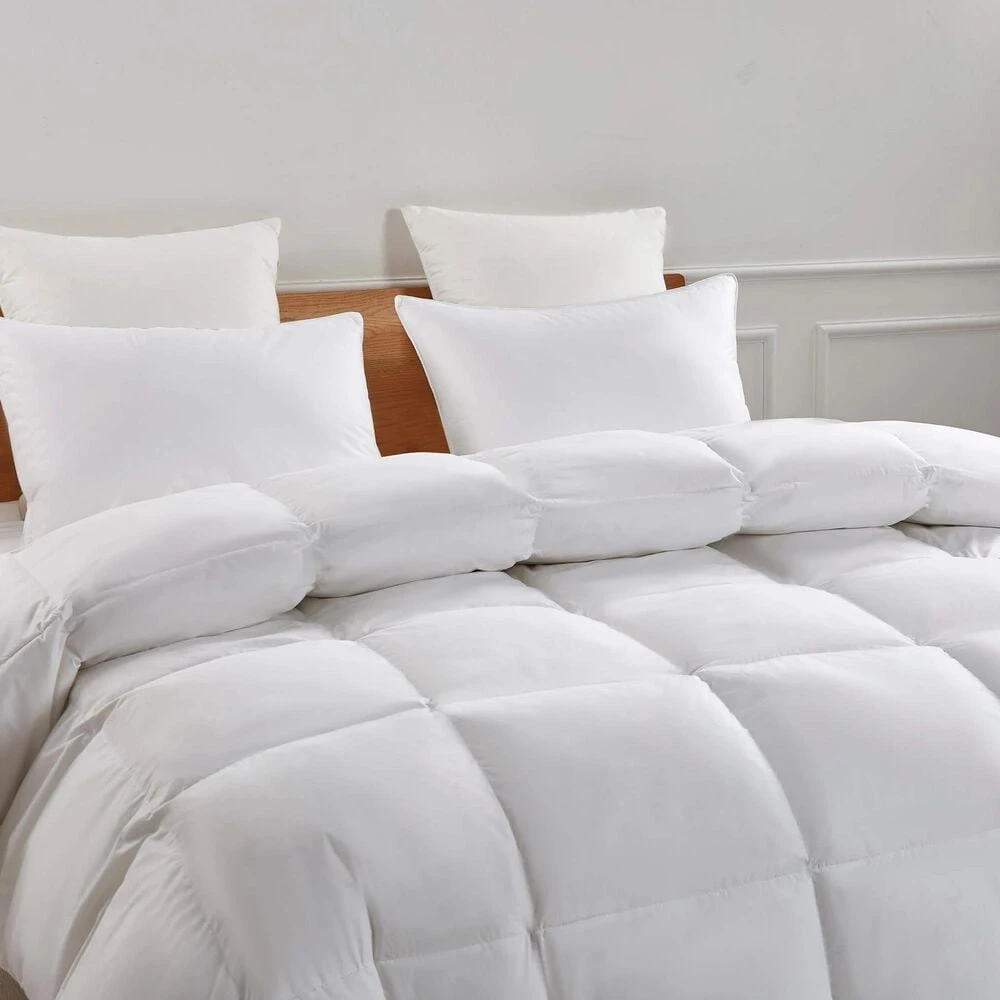Blue Ridge Home Fashions Serta 233 Thread Count Full/Queen All Season Comforter In White Goose 6 Blue Ridge Home Fashions Serta 233 Thread Count Full/Queen All Season Comforter In White Goose - Image 4