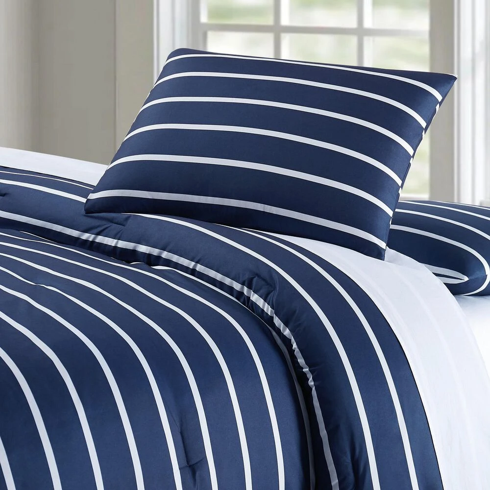 Pem America Truly Soft Maddow 2-Piece Twin XL Comforter Set In Navy 6 Pem America Truly Soft Maddow 2-Piece Twin XL Comforter Set In Navy - Image 4