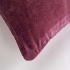 Rizzy Home Transitional Solid 22" Down Filled Pillow In Berry -Home Decoration Series 59775668 4