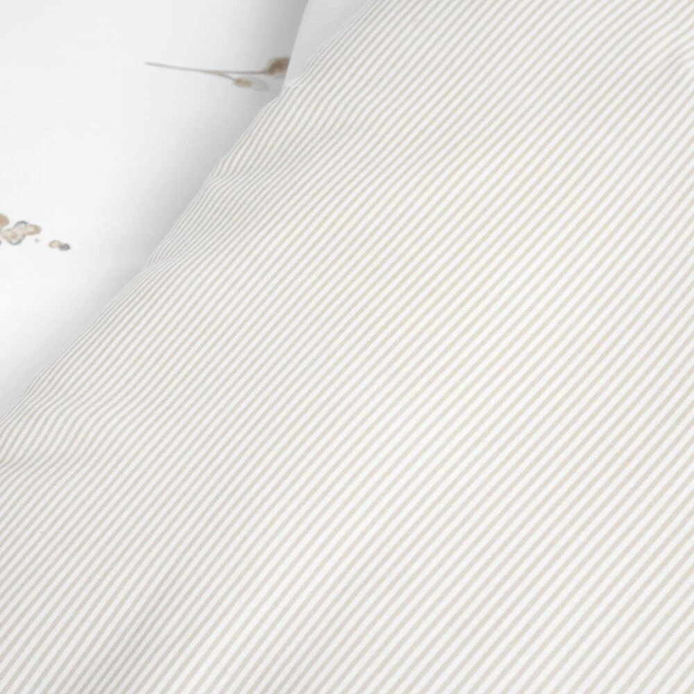 Triangle Home Fashions Livia Floral 5-Piece Full/Queen Comforter Set In Neutral And Blue 8 Triangle Home Fashions Livia Floral 5-Piece Full/Queen Comforter Set In Neutral And Blue - Image 6