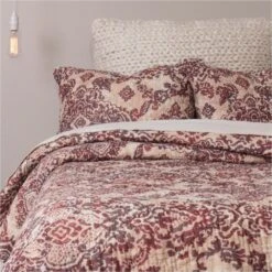 Amity Home 3-Piece Queen Bedding Set In Red -Home Decoration Series 63333231 3