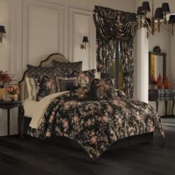 J. Queen New York Chanticleer 18" X 18" Throw Pillow In Black -Home Decoration Series 63620215 4