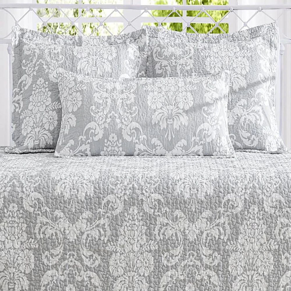 Revman Venetia 4-Piece Daybed Bonus Set In Grey 6 Revman Venetia 4-Piece Daybed Bonus Set In Grey - Image 4