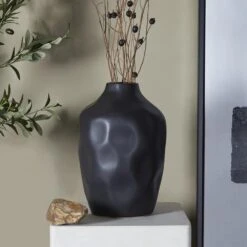 Maple And Jade Ceramic Modern Vase In Black -Home Decoration Series 64004336 5