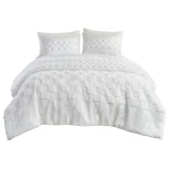 Hampton Park Bennett 3-Piece Full/Queen Duvet Set In Off-White
