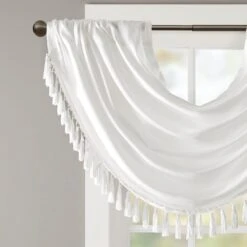 Hampton Park Elena 38" X 46" Valance In White -Home Decoration Series 64731680 3