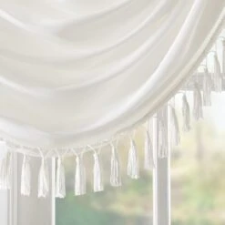 Hampton Park Elena 38" X 46" Valance In White -Home Decoration Series 64731680 4