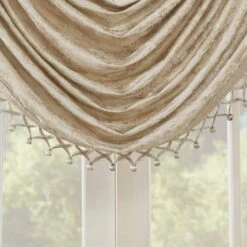 Hampton Park Cassius 38" X 46" Valance In Gold -Home Decoration Series 64734817 4